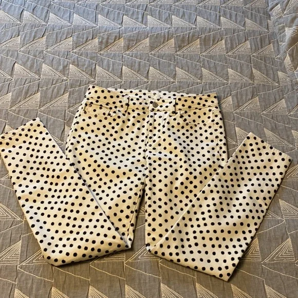 Polka dot skinny jeans NWOT. - Picture 6 of 8